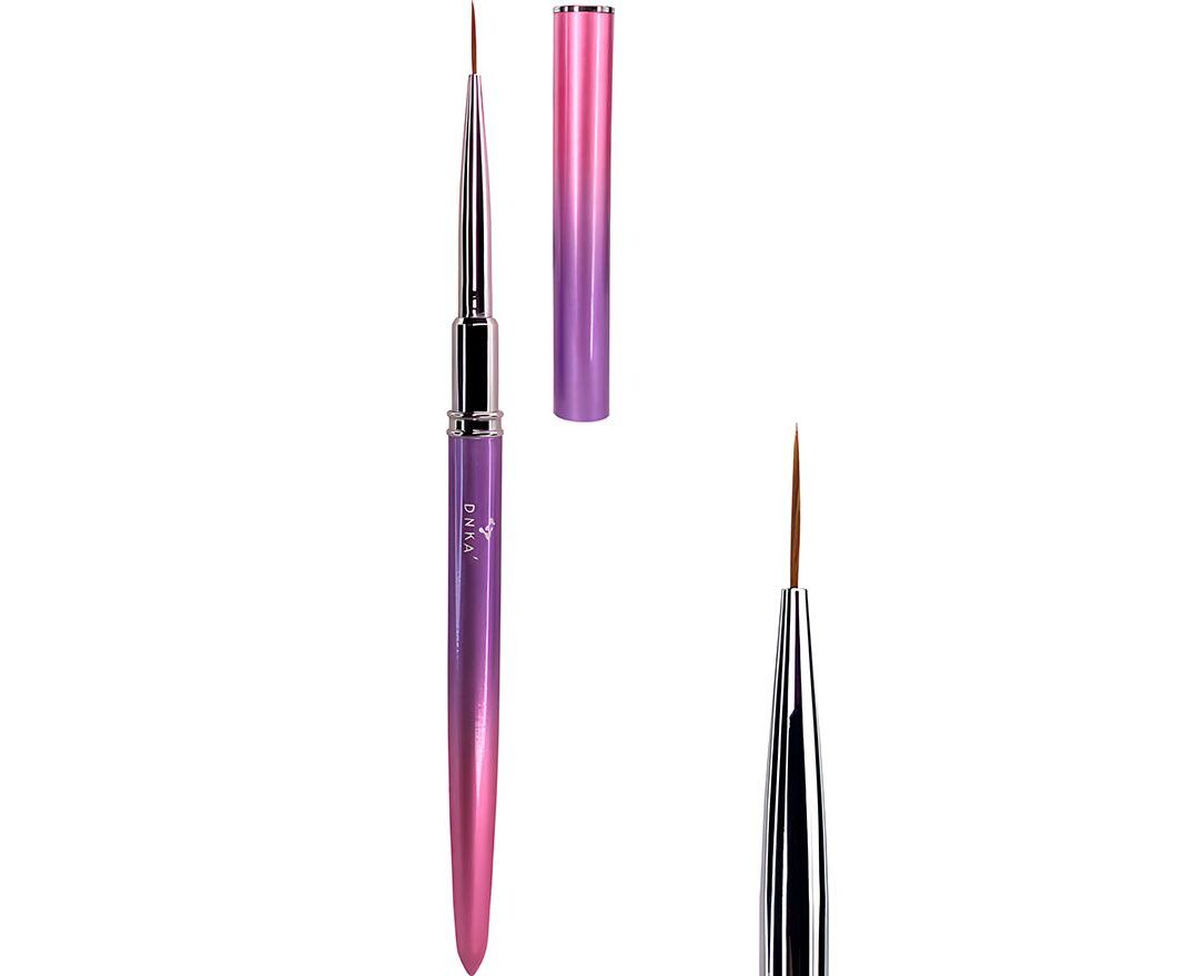 DNKA’ LINER BRUSH #0002, 11 MM