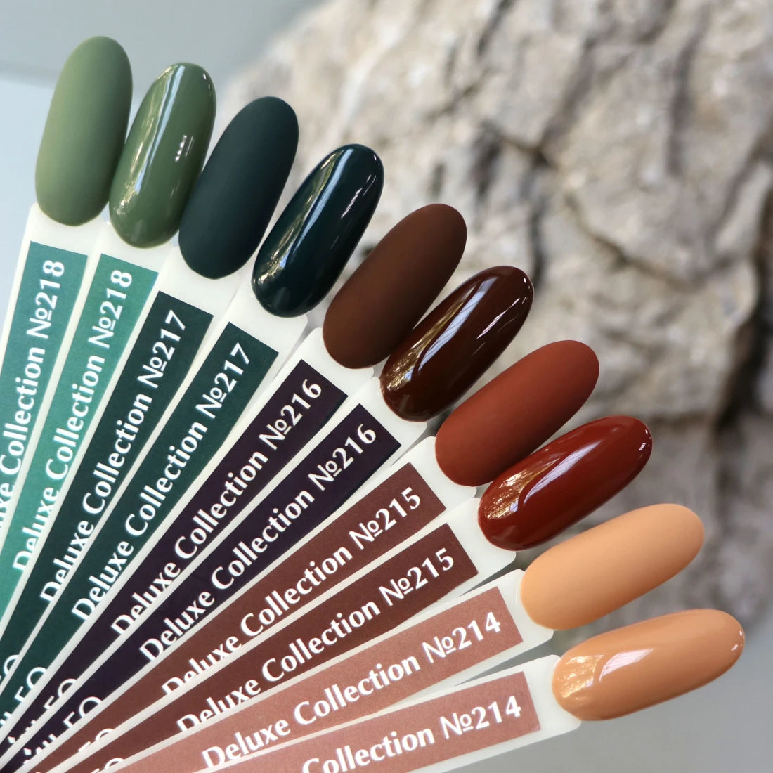 DELUXE GEL POLISH D215, 8 ML KOMILFO