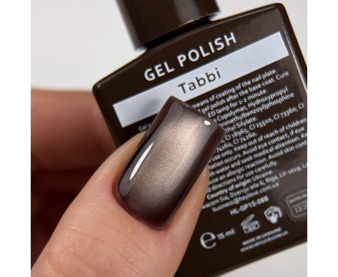 HEYLOVE. CAT'S EYE GEL POLISH, TABBI, 15 ML, GEL POLISH "CAT'S EYE", COLD BROWN