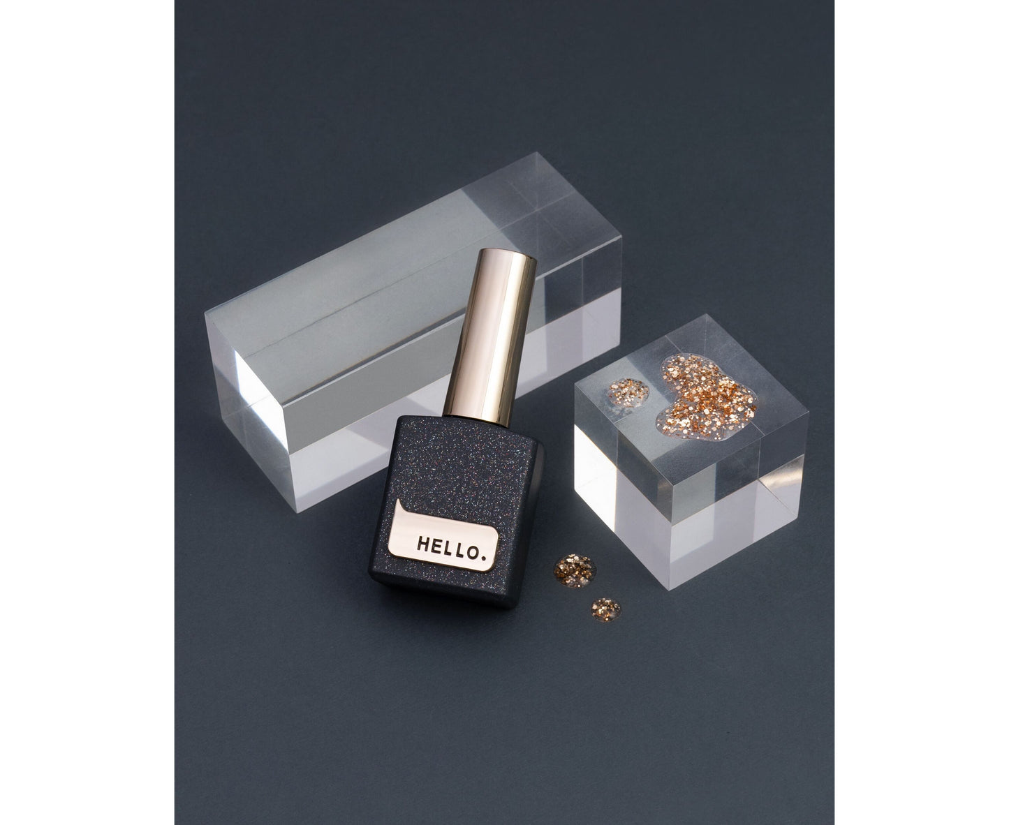 HEYLOVE. COIN GLOSSY TOP COAT, GOLD, 15 ML