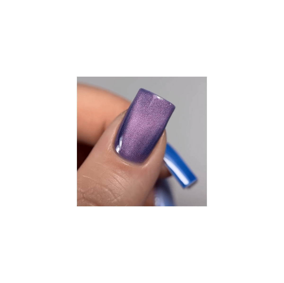 SAGA. Cat's Eye Gel Polish "Smoothie Cat", #03, 10 ml. Gel polish "Cat's Eye" chameleon