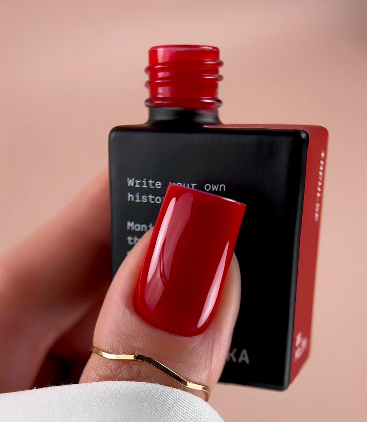 BIBLIOTEKA GEL POLISH № 28 IMPULSE – BRIGHT RED, 10 ML
