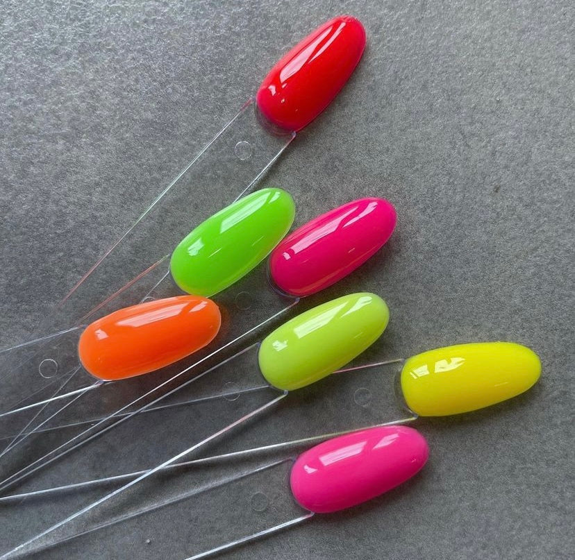 SAGA Tropical Base Gel Polish No. 5 Yellow, 9 ml