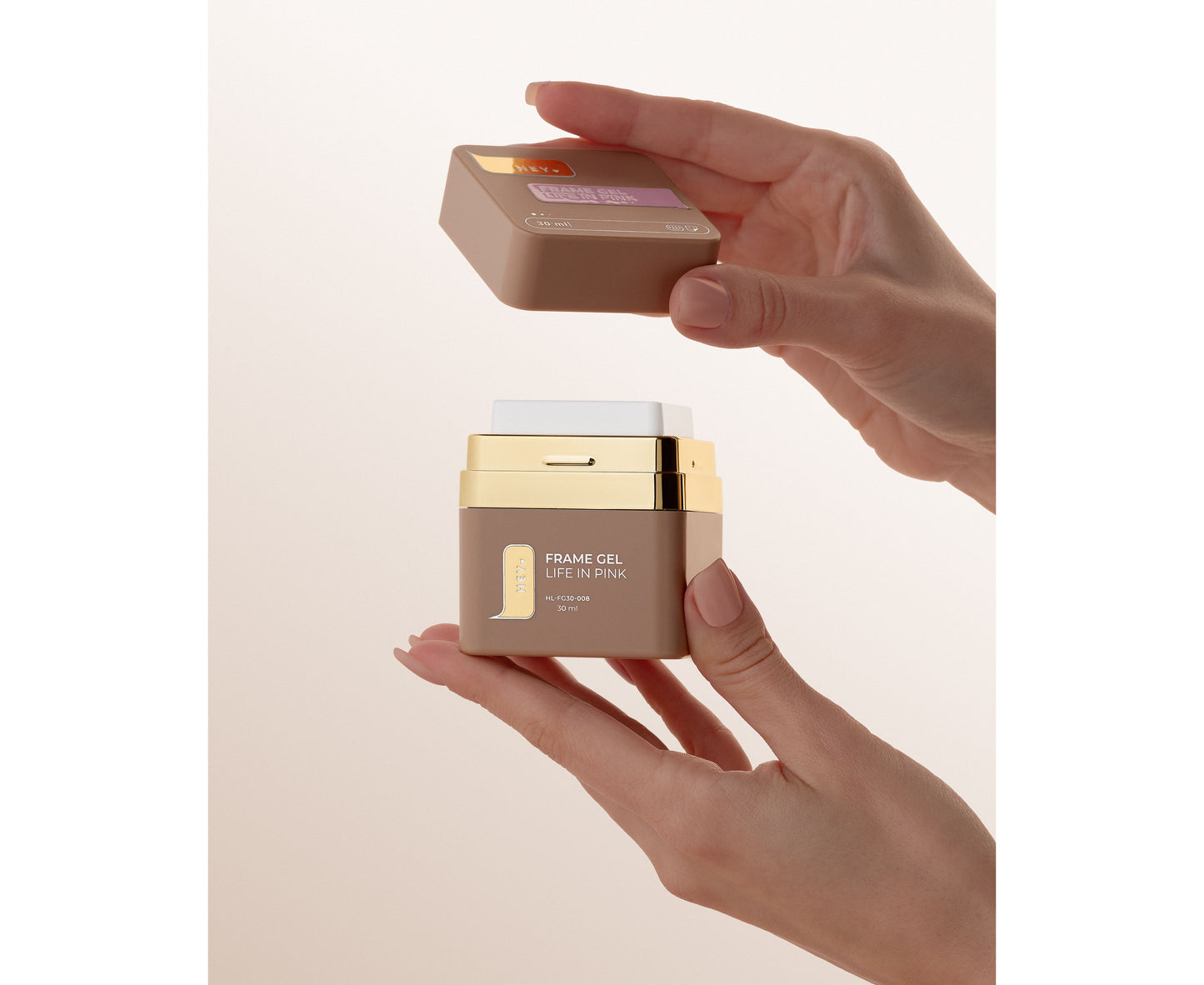 HEYLOVE. FRAME BUILDER GEL, SOFT SKIN, 30 ML, UNIVERSAL GEL FOR EXTENSIONS, DARK BEIGE-RUSSET