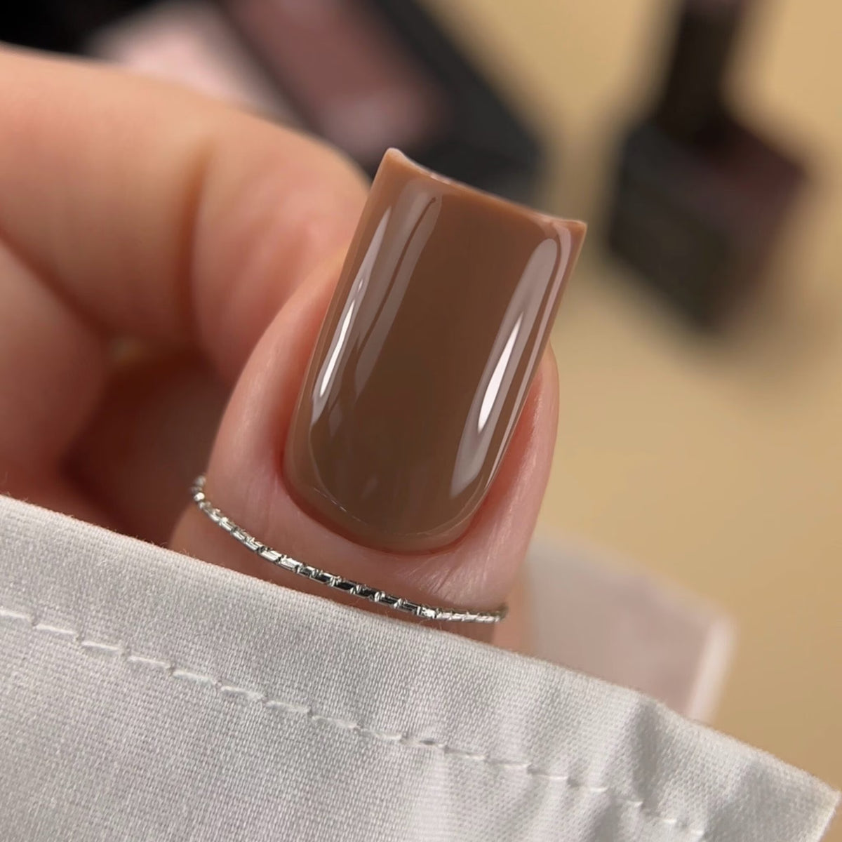 BIBLIOTEKA GEL POLISH № 35 UMBER – NATURAL BROWN, 10 ML