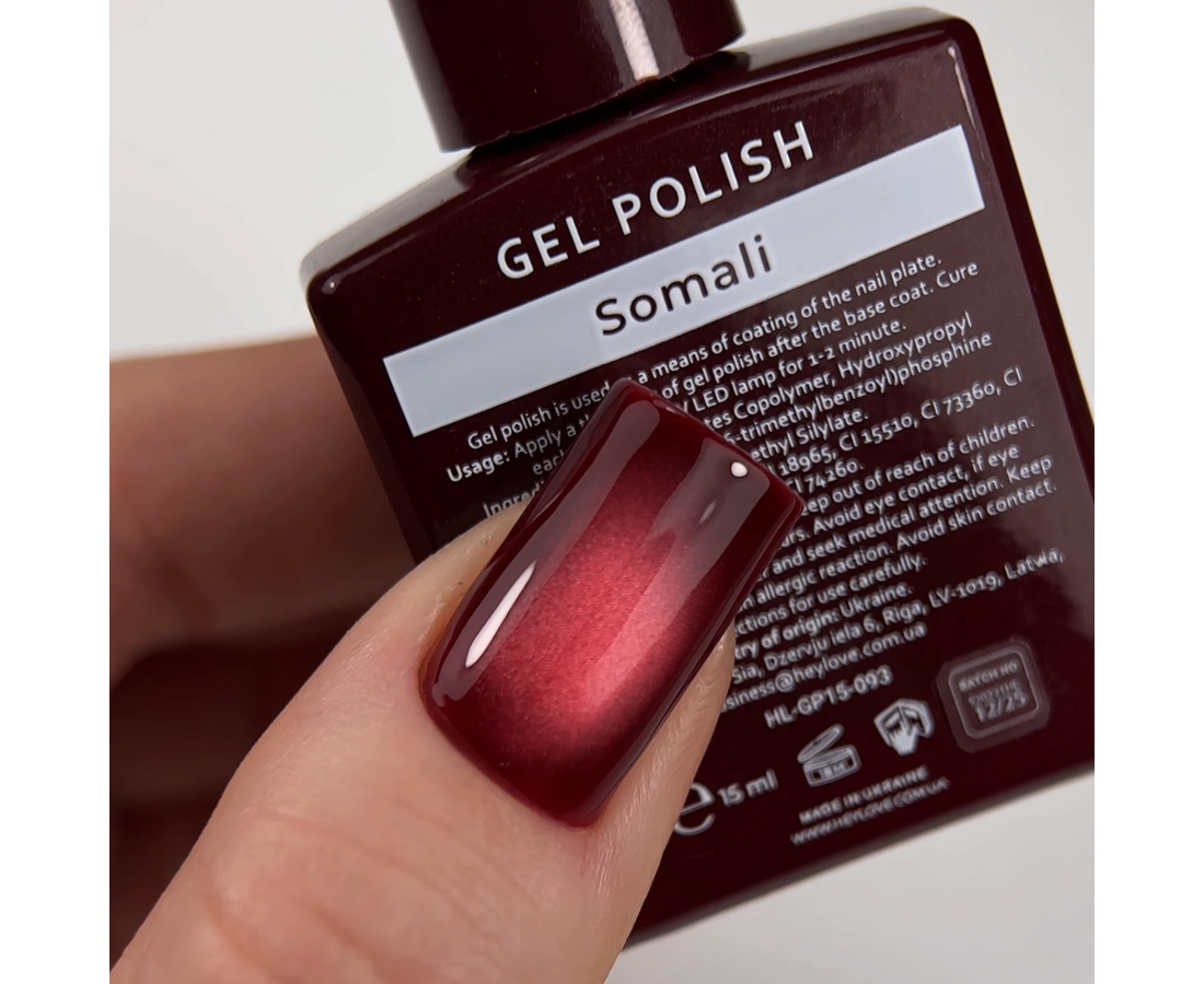 HEYLOVE. CAT'S EYE GEL POLISH, SOMALI, 15 ML, GEL POLISH "CAT'S EYE", CLASSIC RED