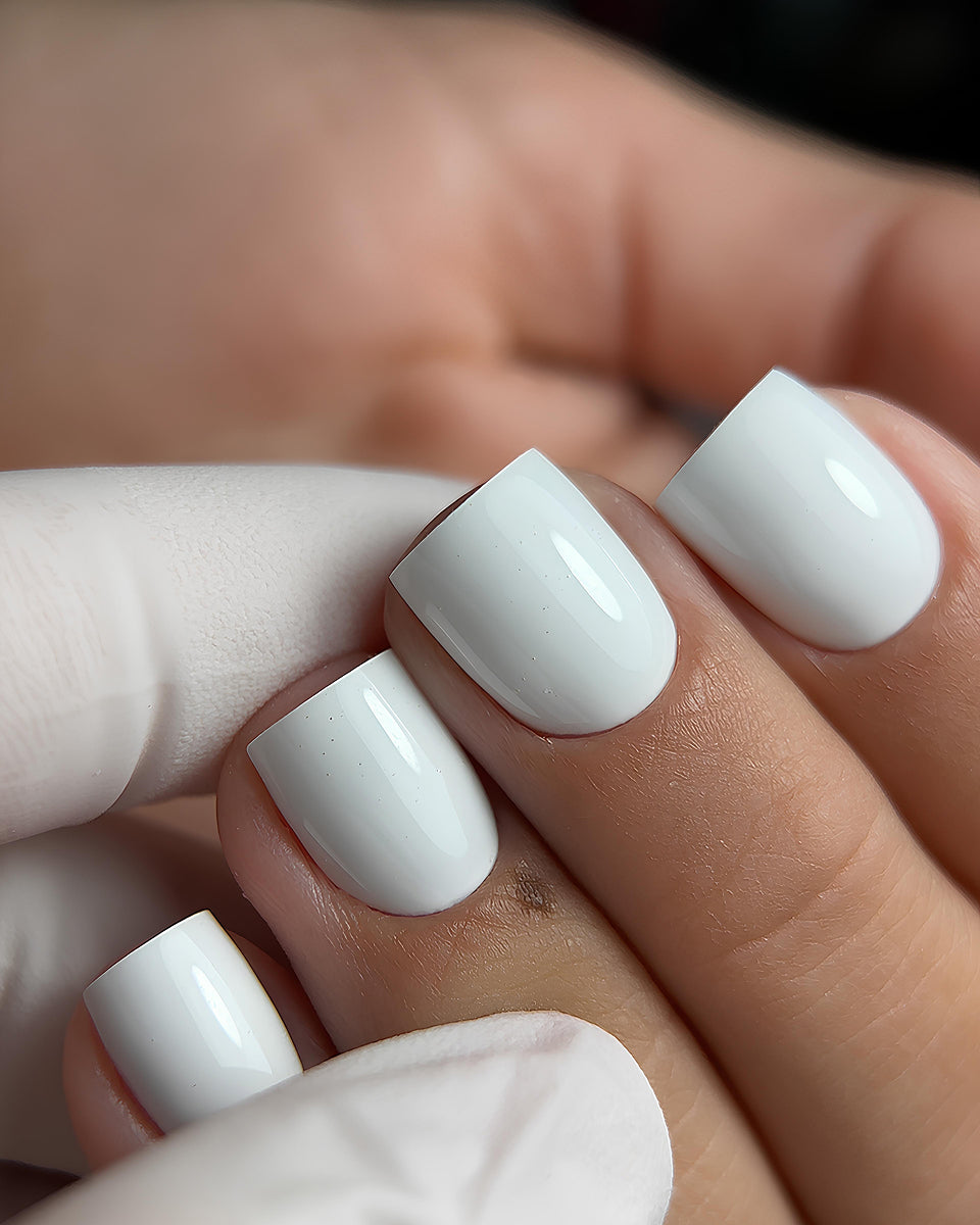 DARK GEL POLISH  01, 6 ML