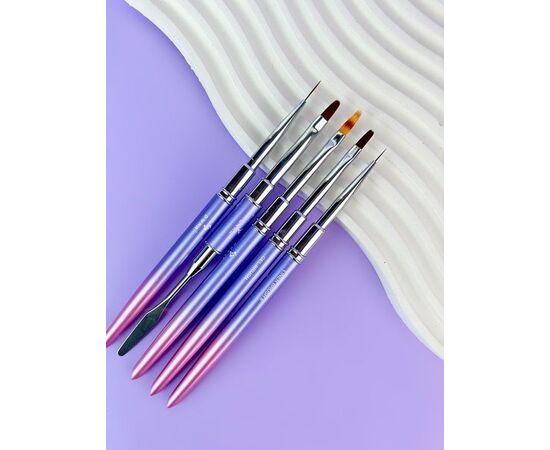 DNKa’ Liner Brush 8