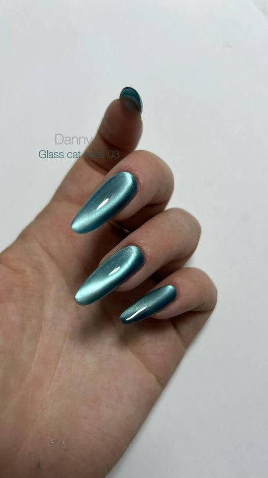 Gel polish DANNY Glass cat eye №03 8 ml