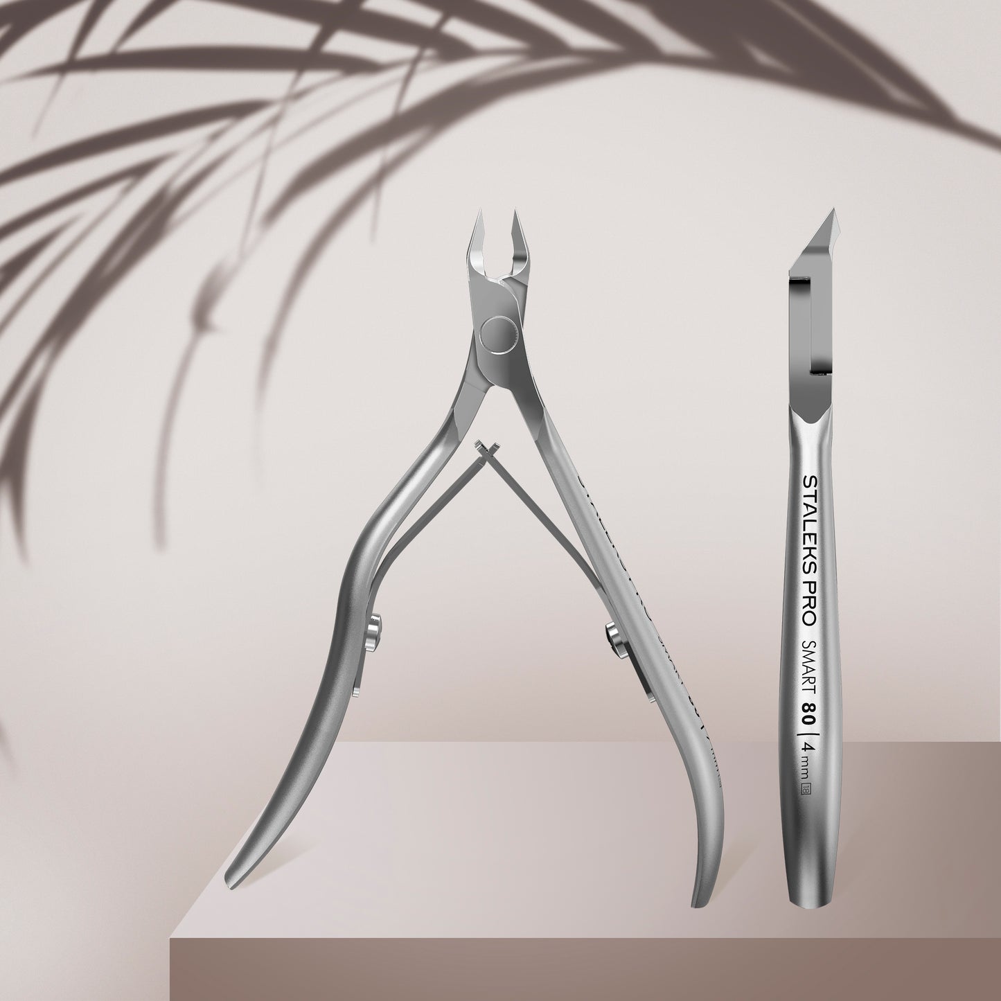 Professional cuticle nippers SMART 80 4 mm