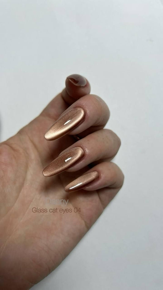 Gel Polish DANNY Glass cat eye №04 8 ml